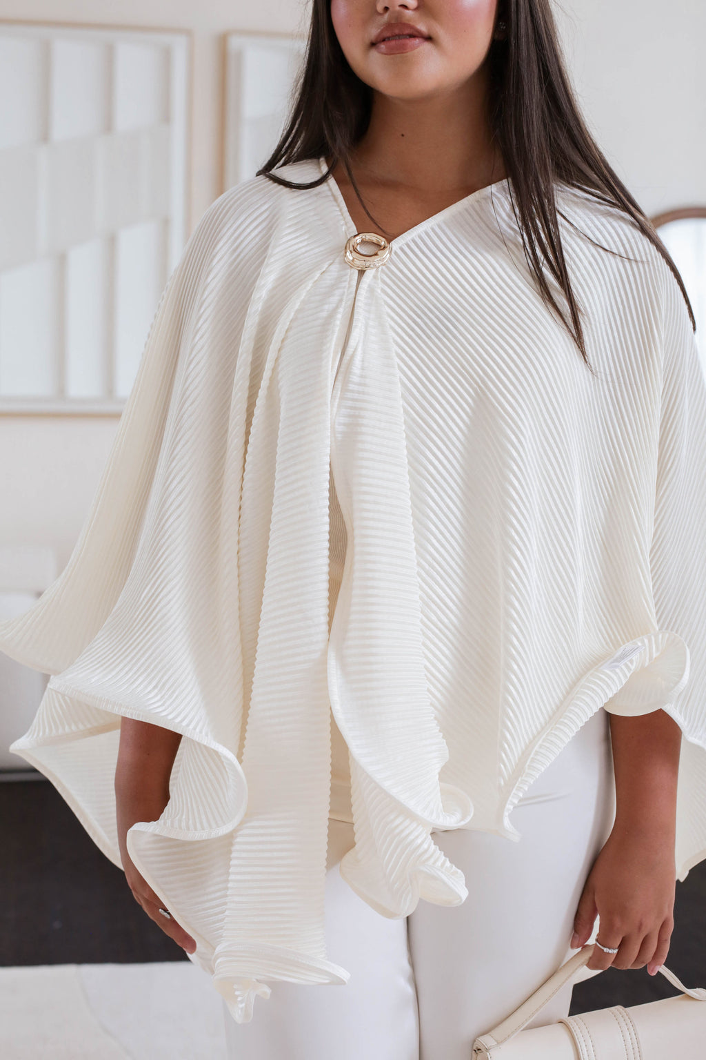 Ruffle cape