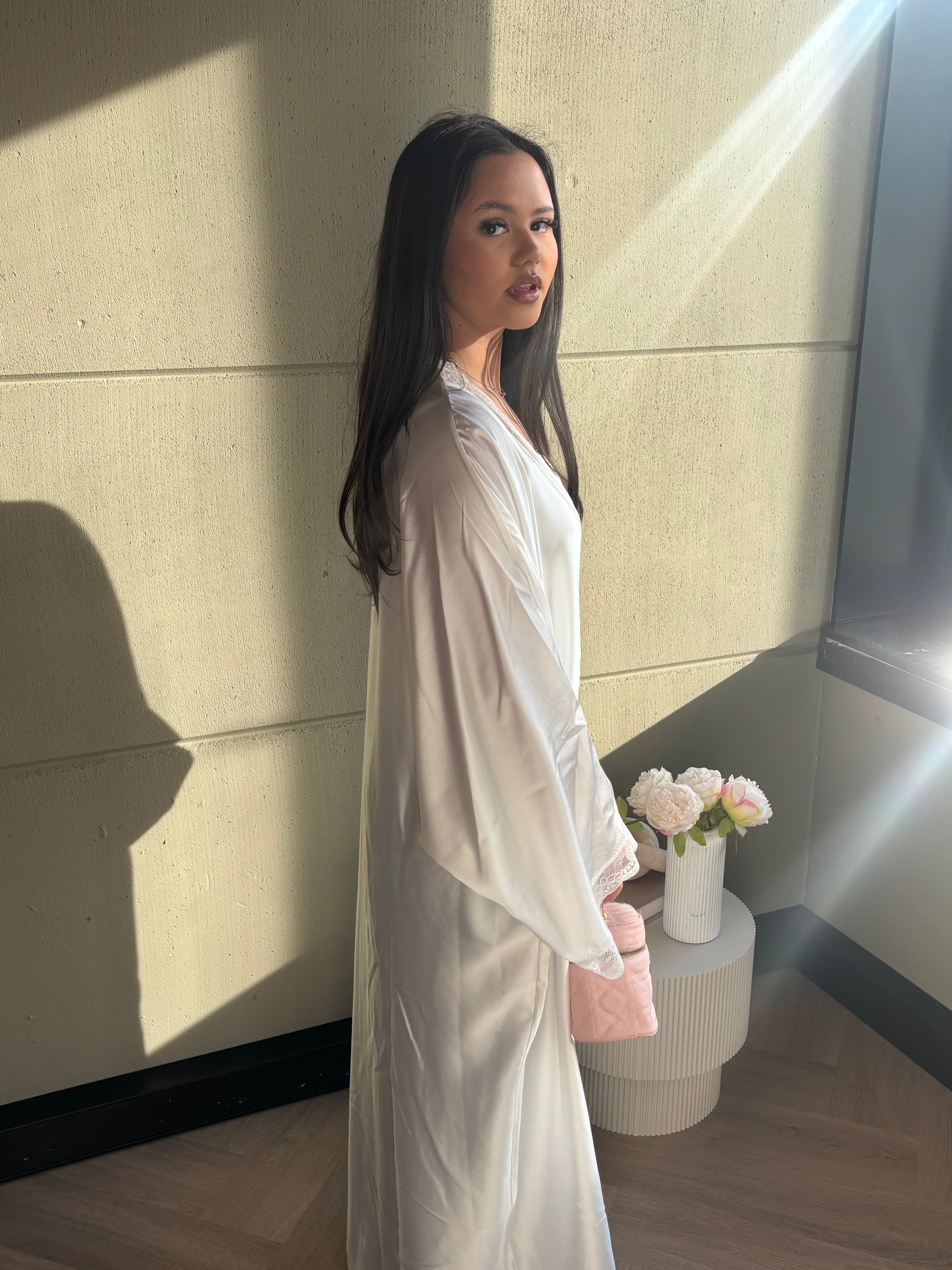 Léora Lace Lange Kimono