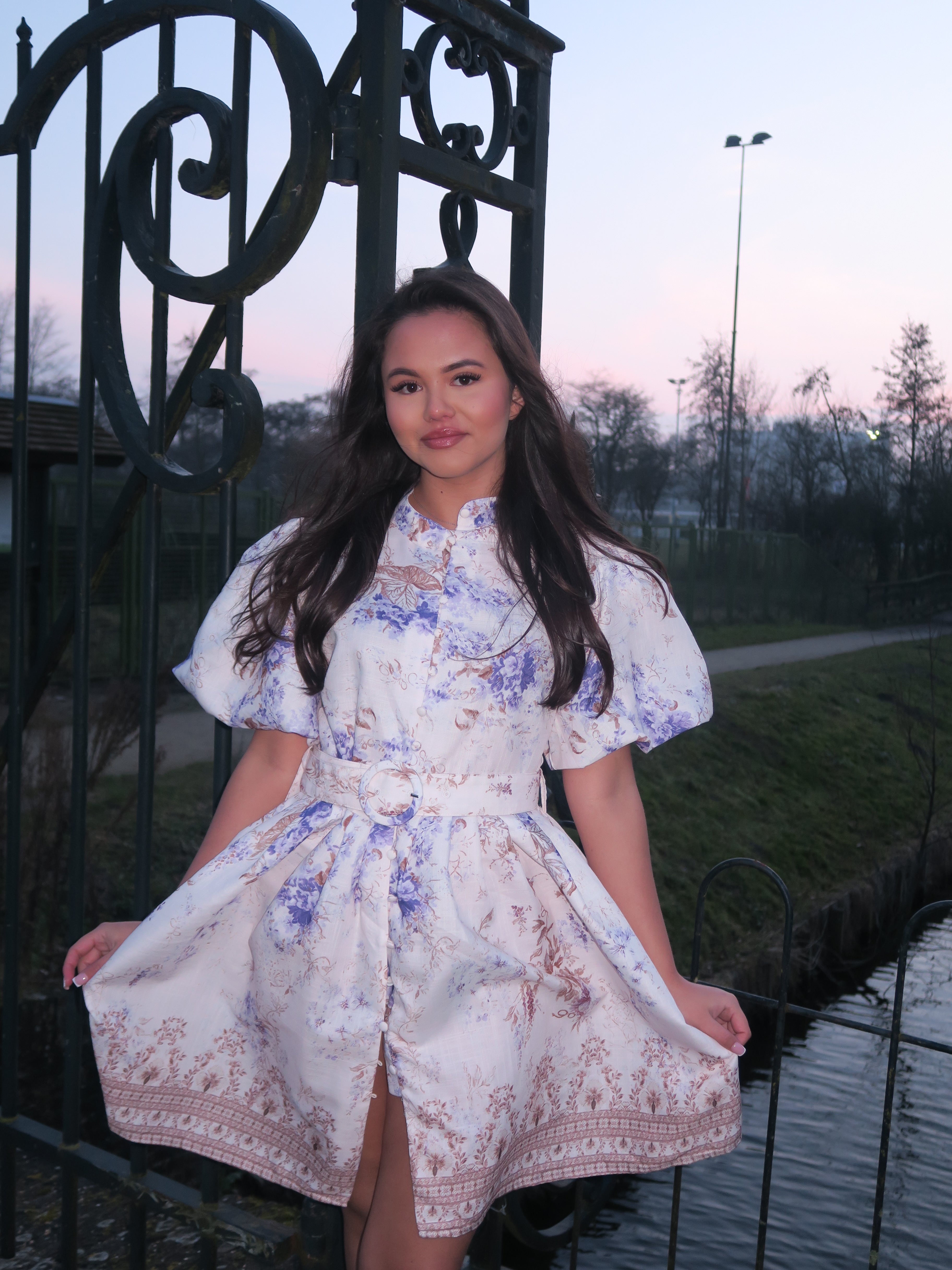 Lavender Garden mini dress met bloemenprint, Zimmermann-inspired stijl